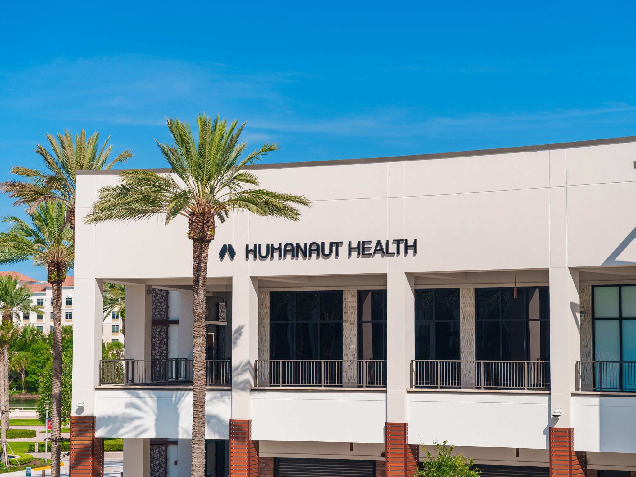Humanaut Health Palm Beach Gardens clinic interior